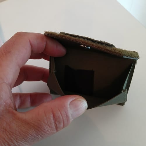 Customer photo review of Tactical Wallet Münzfach - Steingrau Oliv