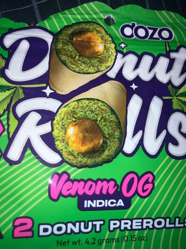 Customer photo review of Dozo Donut Prerolls 4.20 g | Venom OG (Indica)