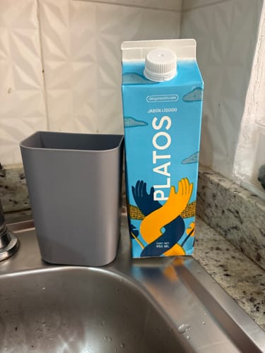 Customer photo review of Jabon líquido para PLATOS en cartón