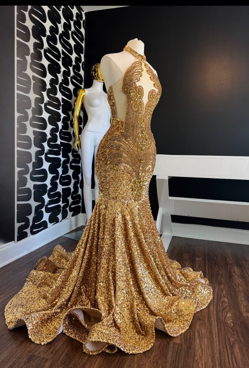 Customer photo review of Bright Gold Sequin on Velvet