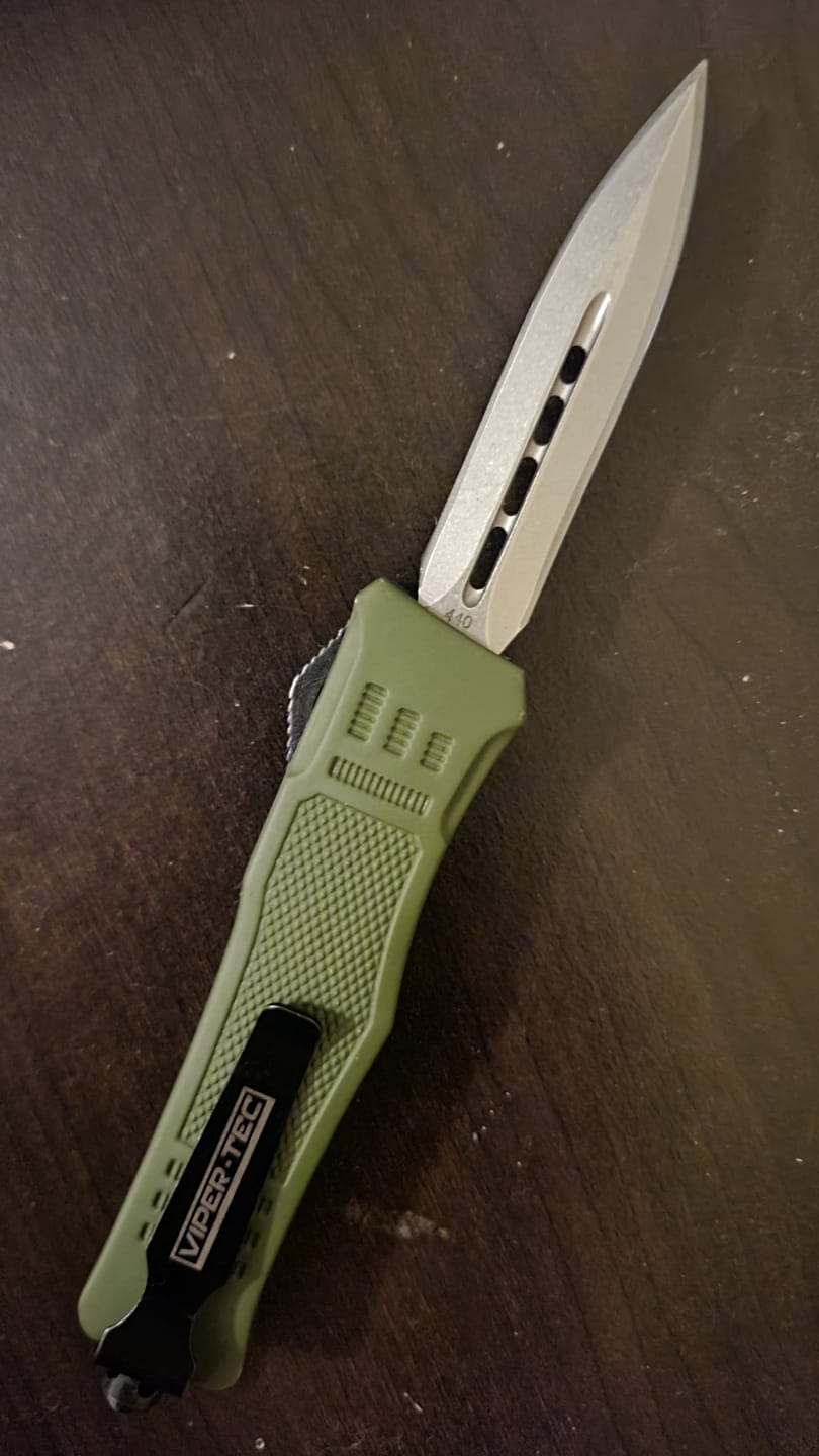 Customer photo review of 50% OFF Small Green Phantom D/A OTF (Multiple Blade Styles Available)