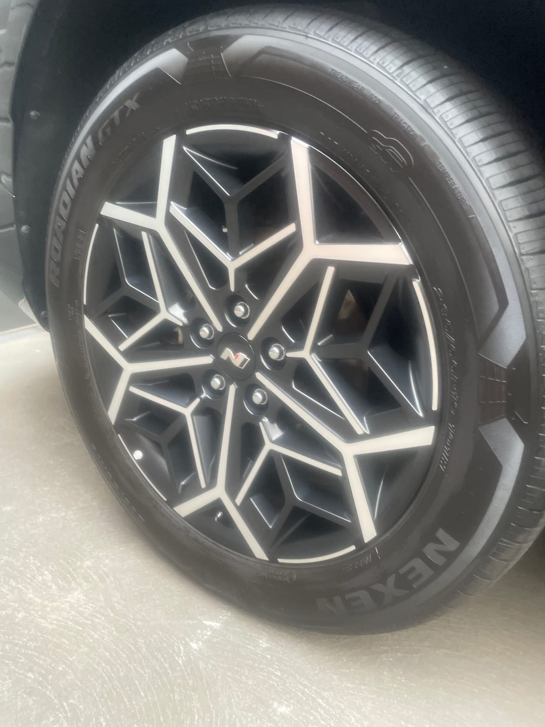 Customer photo review of Envoke Ceramic Tyre Dressing