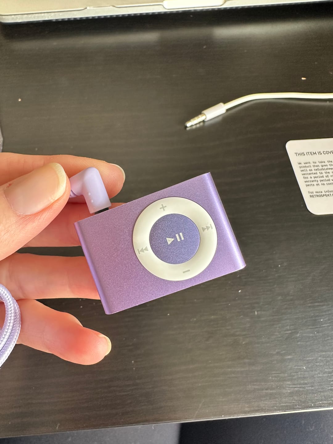 Customer photo review of Apple iPod Shuffle (2nd Generation) 1GB MP3 Player