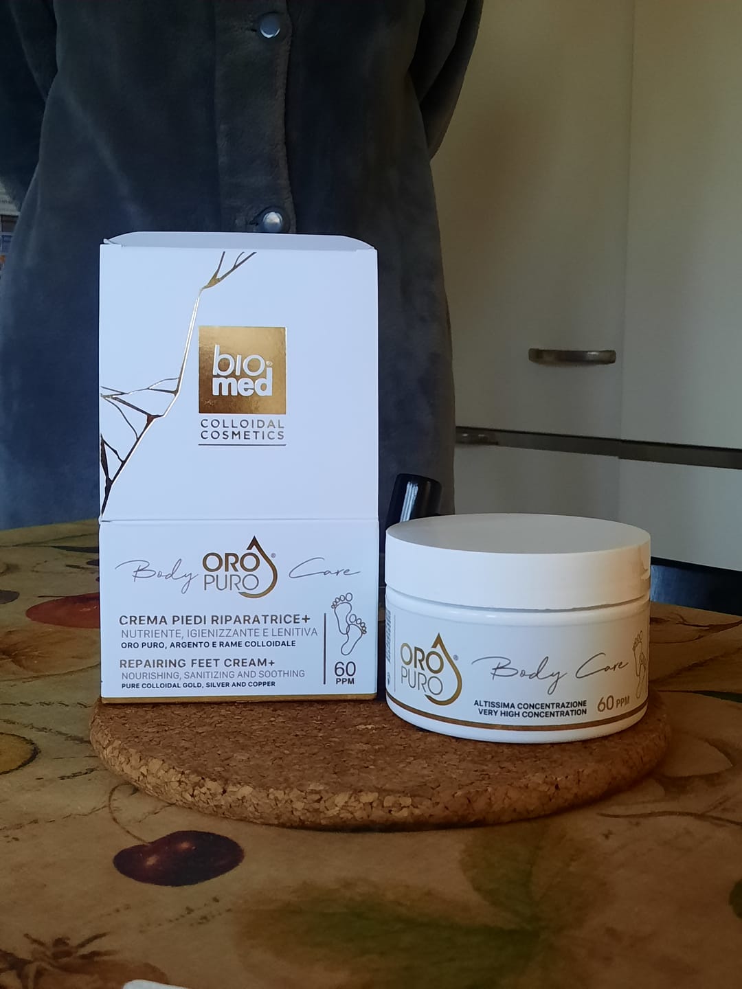 Customer photo review of Crema Piedi Riparatrice con Oro, Argento e Rame Colloidale – Idratante, Antibatterica, Rigenerante