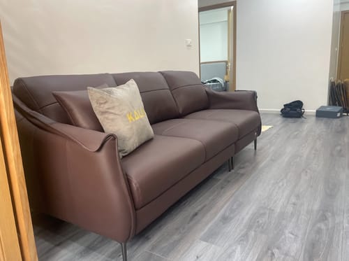 Customer photo review of Sản phẩm có sẵn - Sofa văng Rosy 2m2 da Rio màu 424 - Burgundy