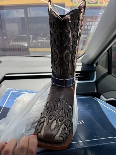 Customer photo review of LARISSA | WOMEN COWBOY BOOTS