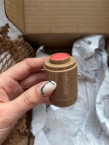 Customer photo review of pocket blush - disponível em Portugal