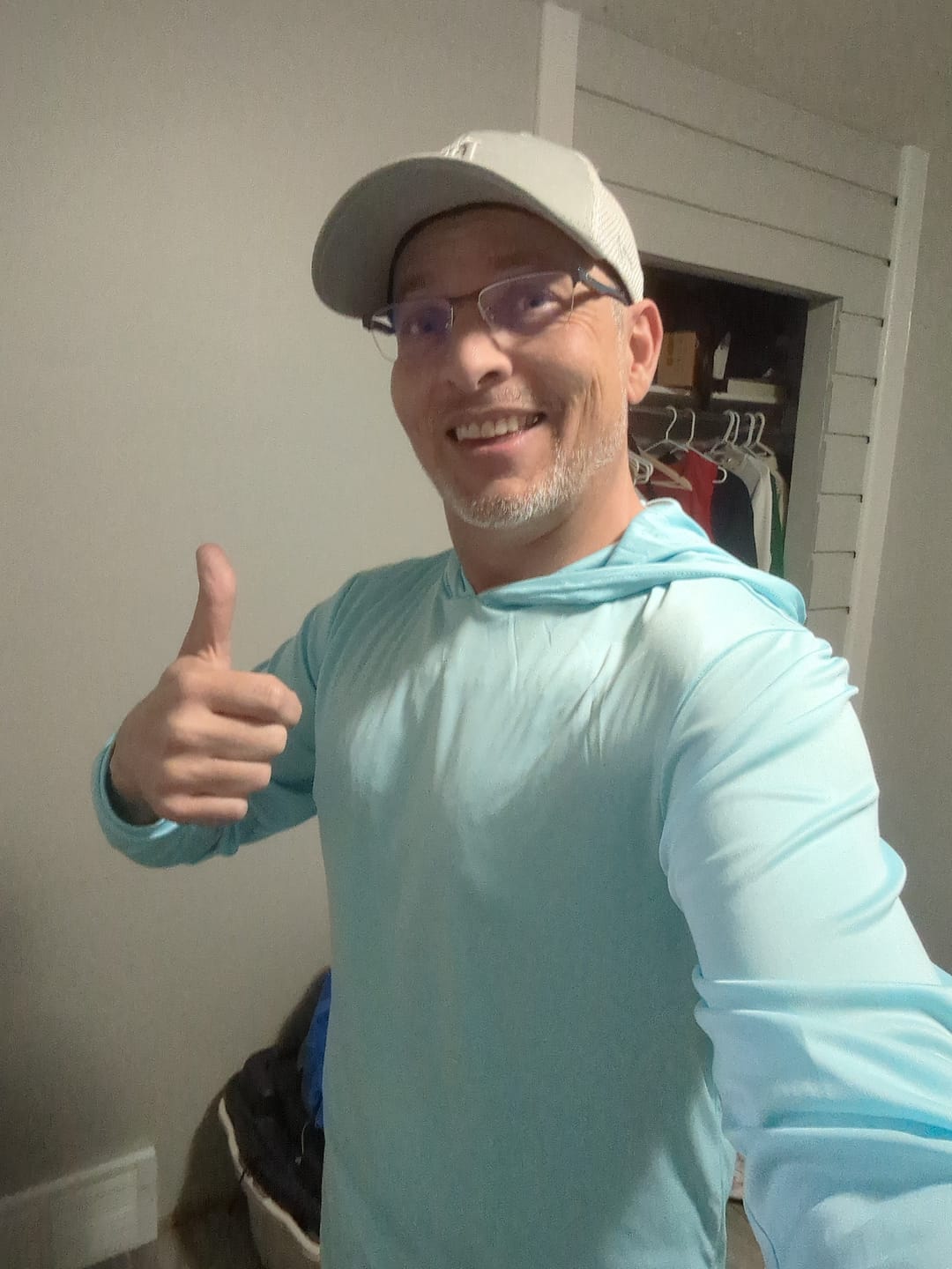 Customer photo review of 80Eighty® UPF 50+ Sun Hooded Shirt