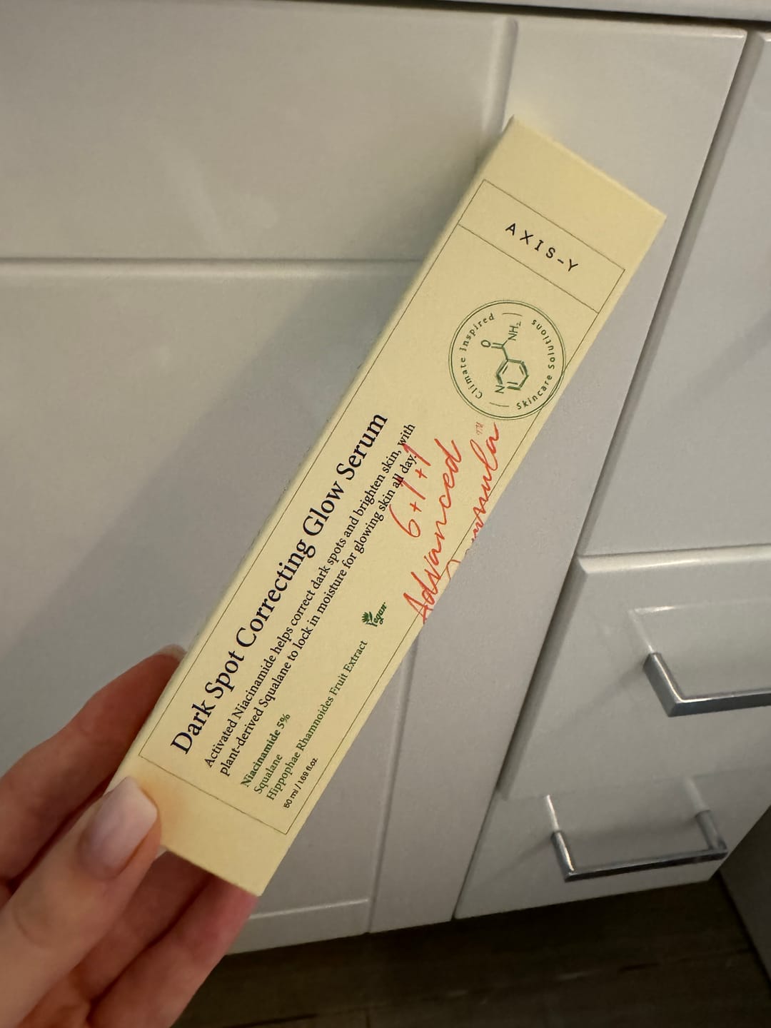 Customer photo review of Serums tumšo plankumu korekcijai AXIS-Y Dark Spot Correcting Glow Serum