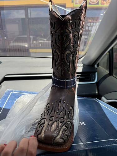 Customer photo review of LARISSA | WOMEN COWBOY BOOTS