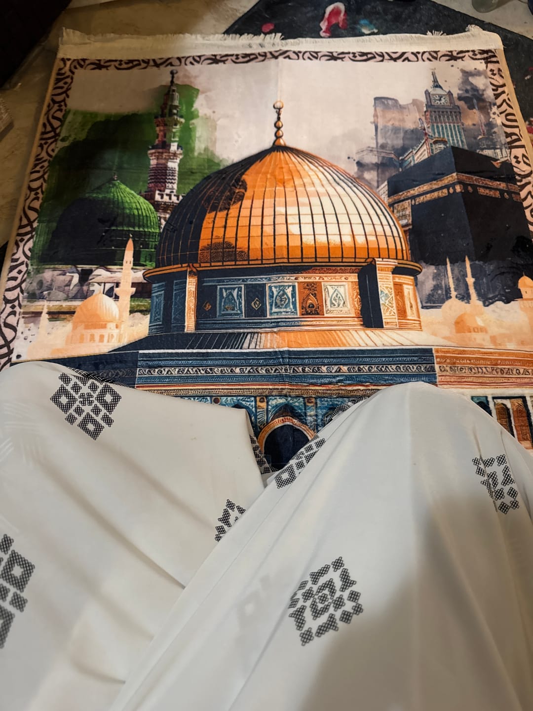 Customer photo review of Al-Haramain & Al-Aqsa  Padded Prayer Mat