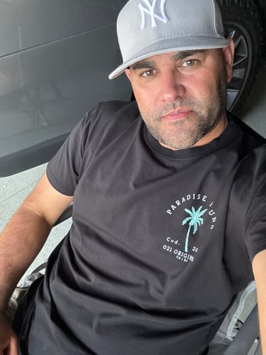 Customer photo review of LOCAL MFG DROP-CUT T-SHIRT - BLACK