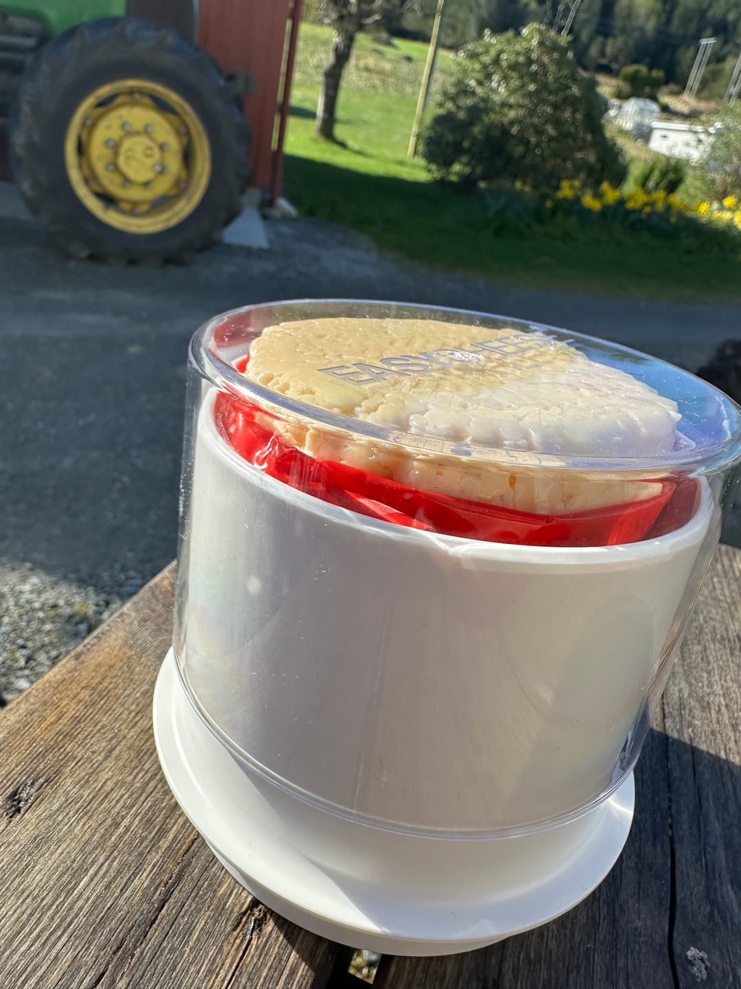 Customer photo review of EasyCheese® Osteklokke Rund - Hvit