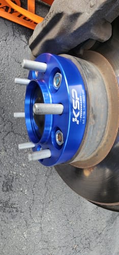 Customer photo review of Wheel Spacers 1 inch 6x5.5" Hubcentric For Toyota Tacoma 4Runner Tundra FJ Cruiser Blue
