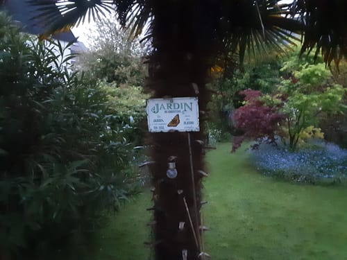 Customer photo review of Jardin | Pancarte Personnalisée