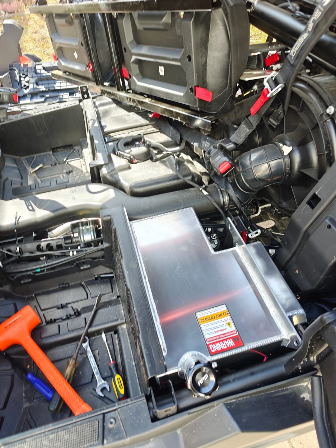 Customer photo review of RPM Pro R, Turbo R, Pro XP 4 Seat 4.5 Gallon Auxiliary Fuel Tank