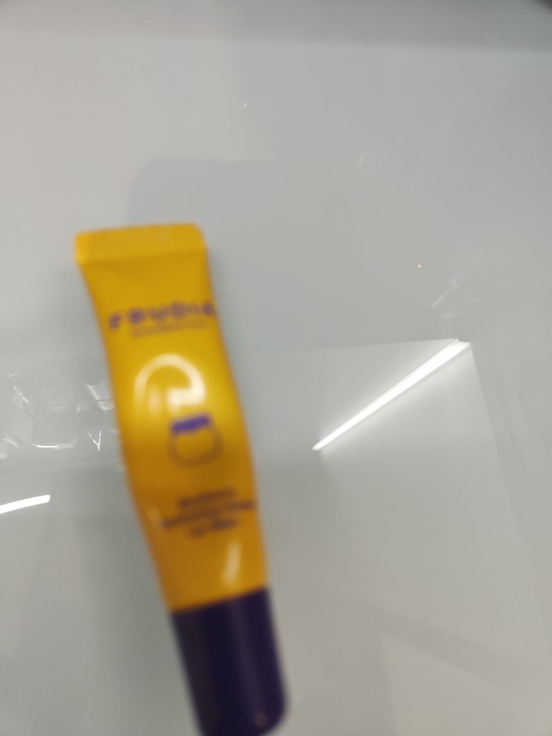 Customer photo review of Frudia - Baume à lèvres hydratant au miel et à la myrtille - 10ml