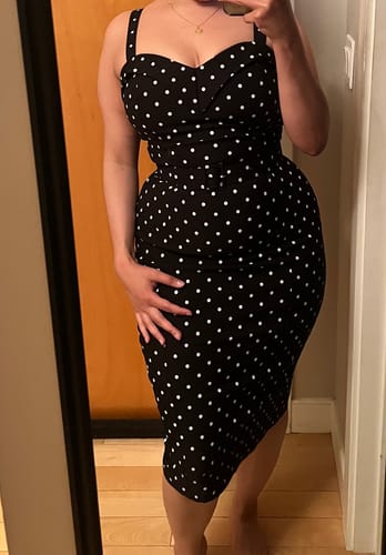 Customer photo review of NEW FIT - Maneater Wiggle Dress in Black Polka Dot - Vixen by Micheline Pitt