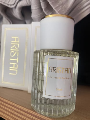 Customer photo review of Pistachio