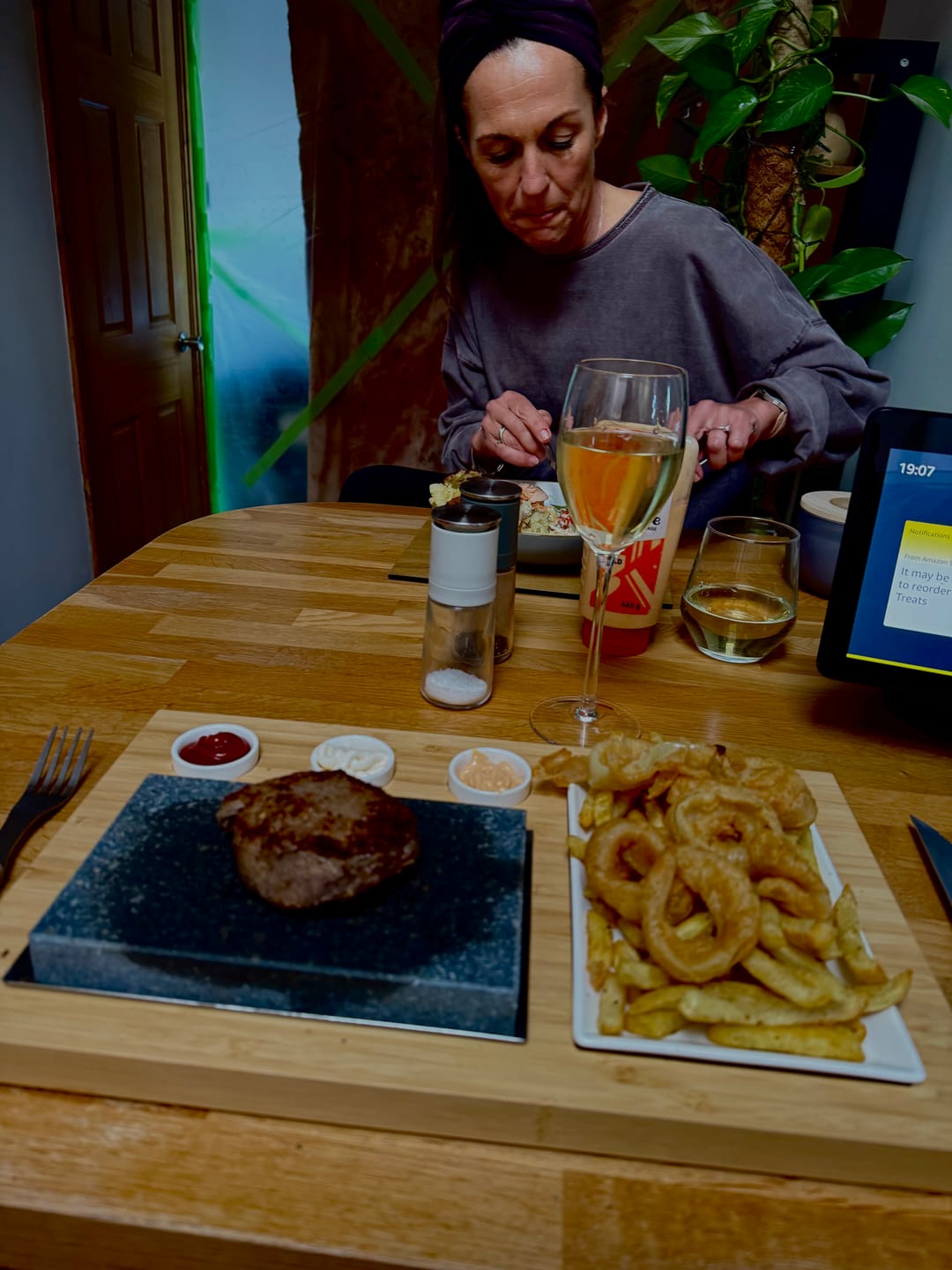 Customer photo review of The SteakStones Sizzling Steak Set
