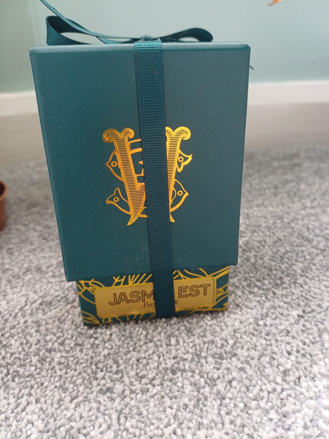 Customer photo review of Jasmin Est