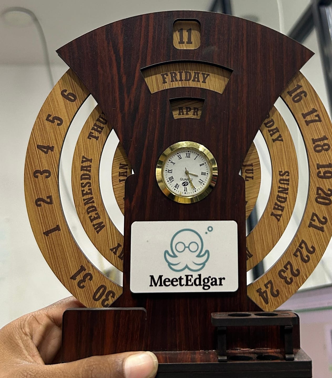 Customer photo review of Infinity Calendar | Best for Corporate Gifting | PrintMine.in