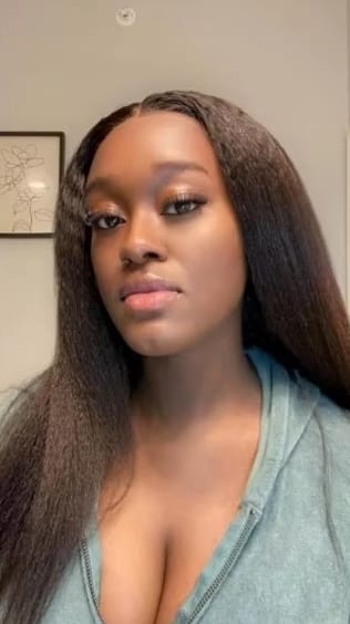 Customer photo review of MORE FACE Pre-bleached Kinky Straight Wear Go Glueless Wig 7x5 Pre-cut HD Lace Pre-plucked