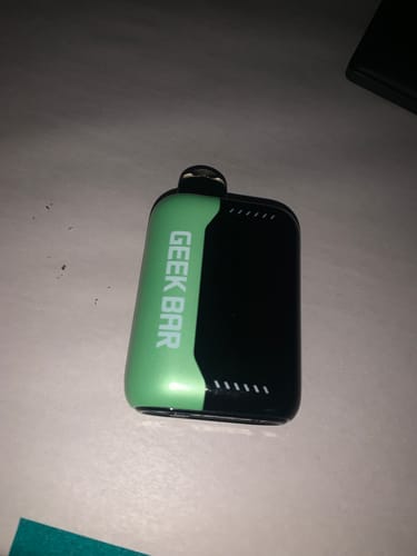 Customer photo review of Geek Bar Pulse X