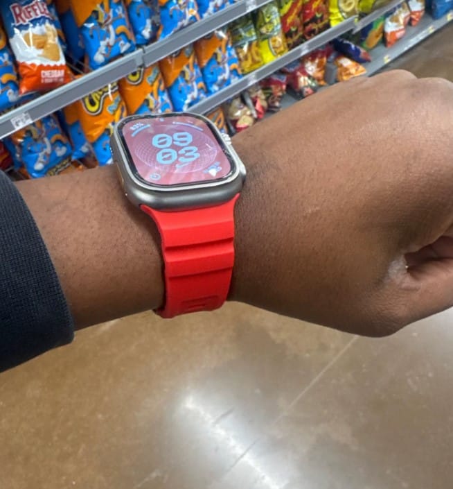 Customer photo review of Sport Soft Silicone and Titanium Buckle Strap for Apple Watch
