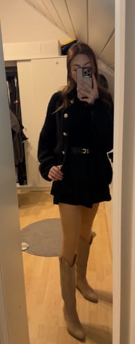 Customer photo review of Elise Western Stiefel - Beige