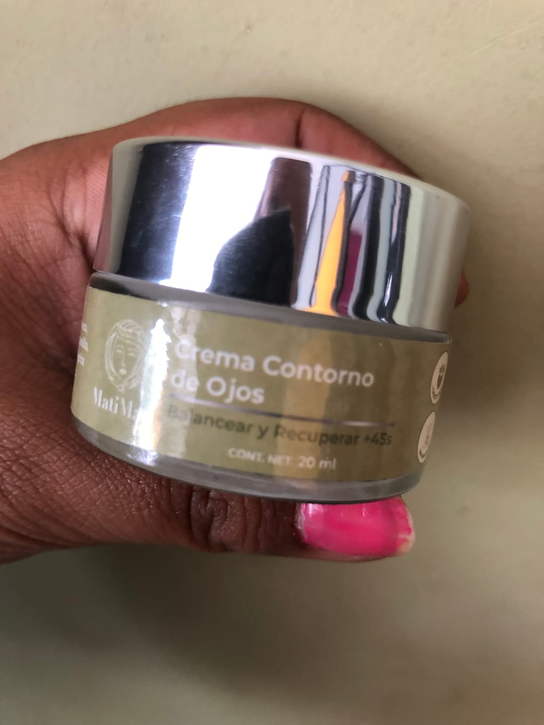 Customer photo review of Crema Contorno de Ojos +45s