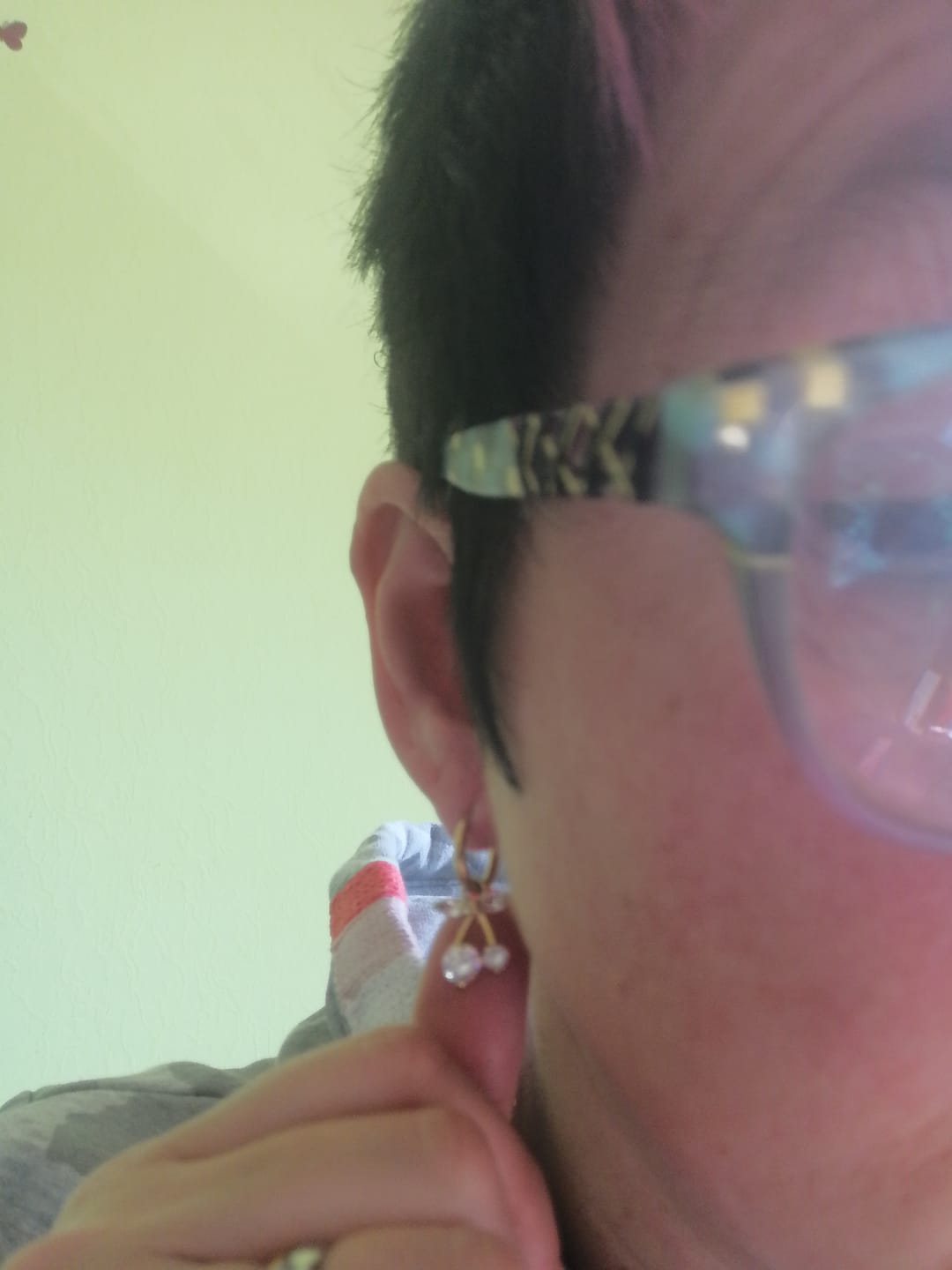 Customer photo review of Cherry Ohrringe 14K Vergoldet