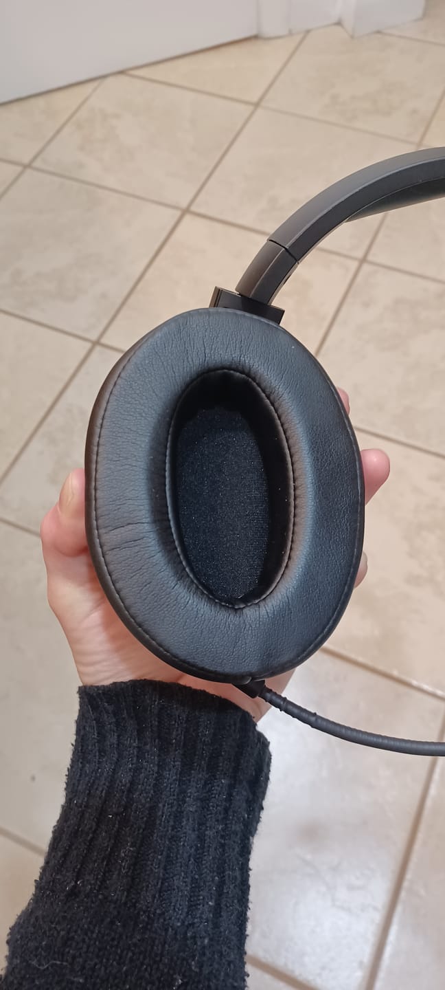 Customer photo review of Upgraded Gaming Earpads