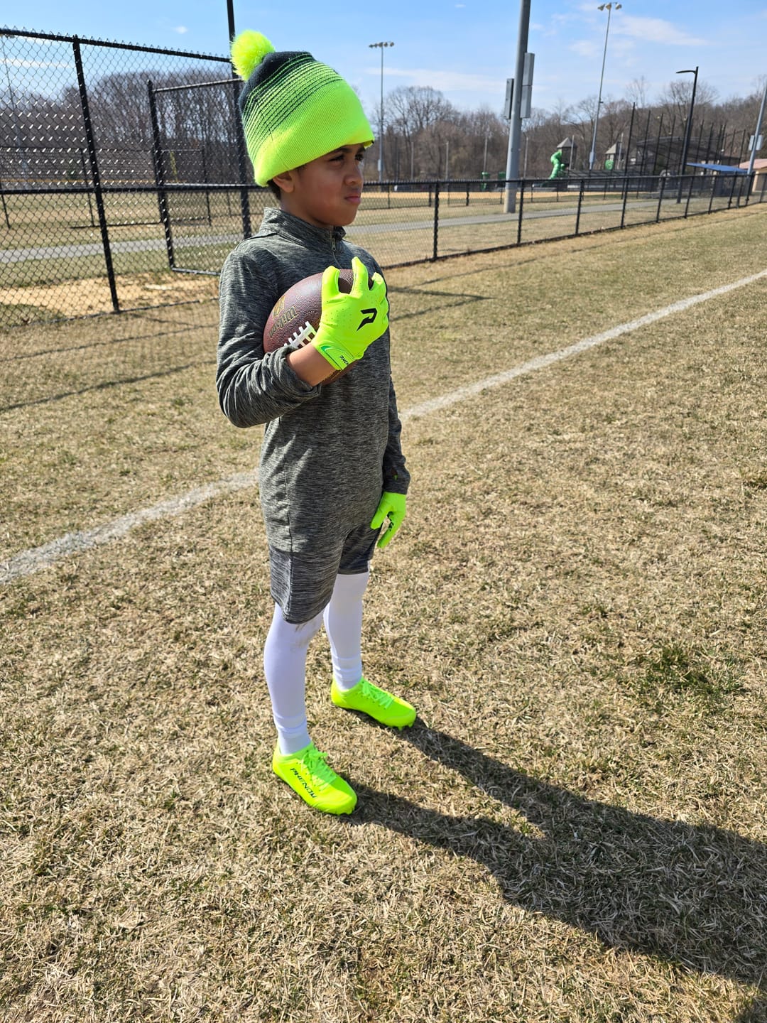 Customer photo review of Phenom Elite VPS5 Youth Football Gloves - Team Colors