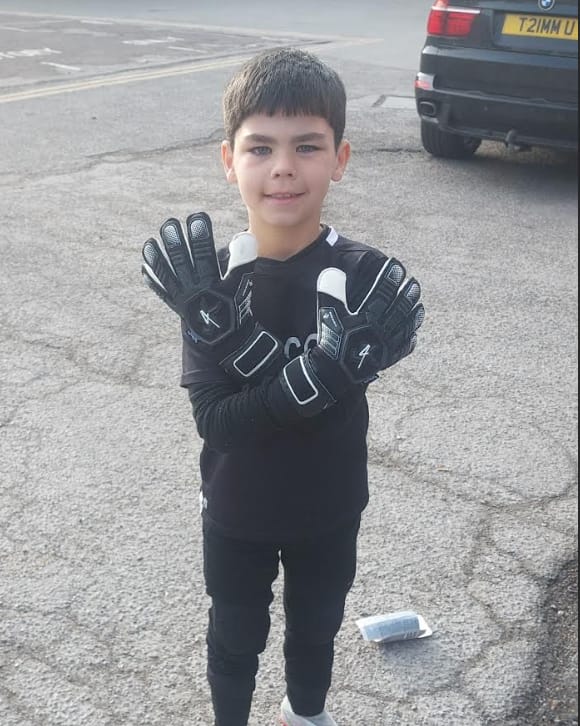 Customer photo review of Shok Shield Elite Roll Finger