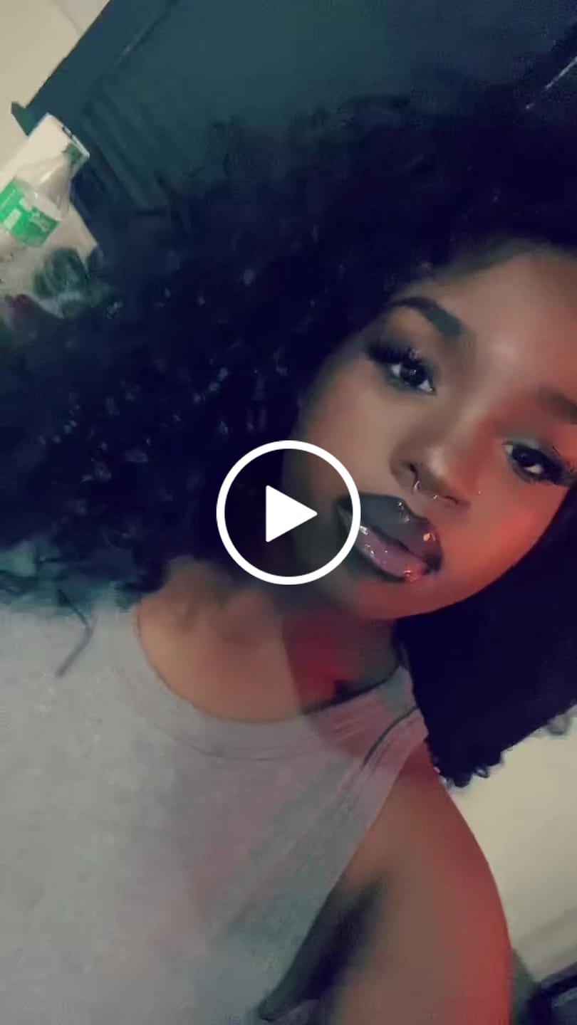 Customer video review of Outre Quick Weave Half Wig PENNY 26 Inch