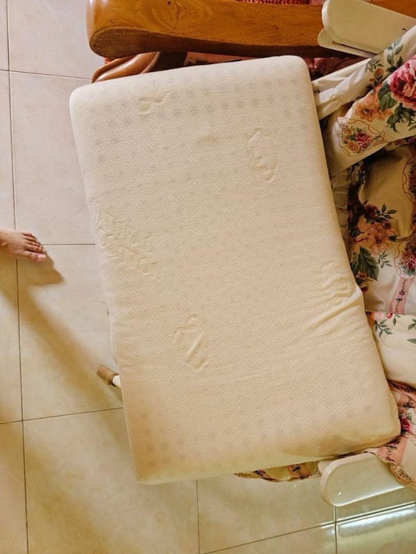 Customer photo review of Getha Award S Latex Pillow