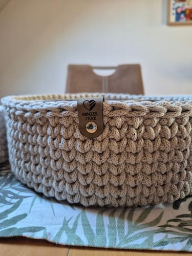 Customer photo review of Label-Set "Einzelstück mit Herz" Kunstleder Label für Häkelkörbe, Label aus Kunstleder - Korblabel - CS0022-U