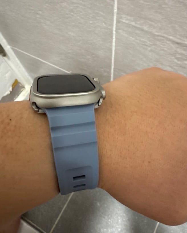 Customer photo review of Sport Soft Silicone and Titanium Buckle Strap for Apple Watch