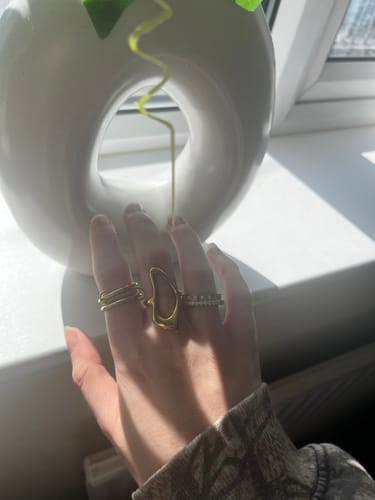 Customer photo review of Eterna Ring