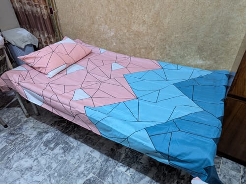 Customer photo review of Rainbow Mosaic-Bed Sheet Set