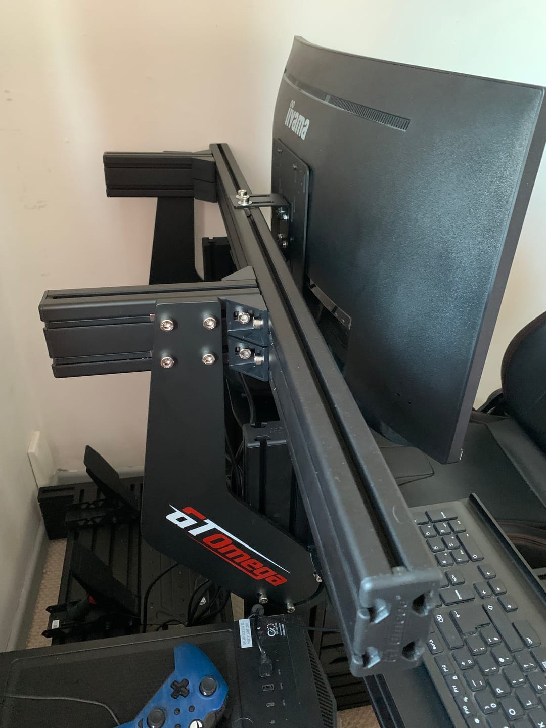 Customer photo review of PRIME Integrated Monitor Mount