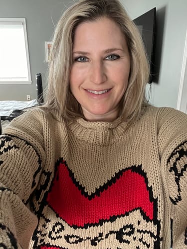 Customer photo review of The Young Hearts Jumper