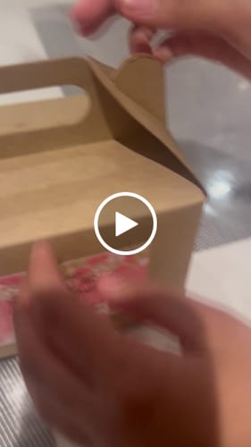 Customer video review of Natural, Organic Strawberry Tinted Lip Gloss Making Kit (Makes 10 x Lip Glosses)