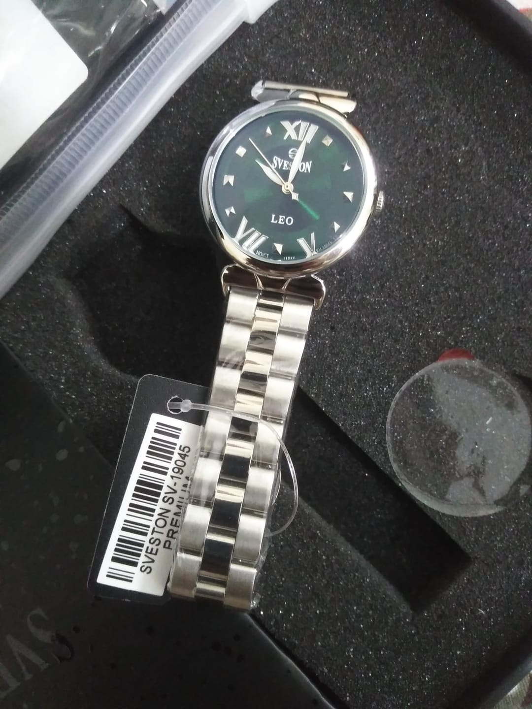 Customer photo review of Leo