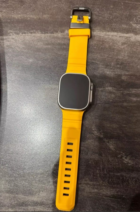 Customer photo review of Sport Soft Silicone and Titanium Buckle Strap for Apple Watch