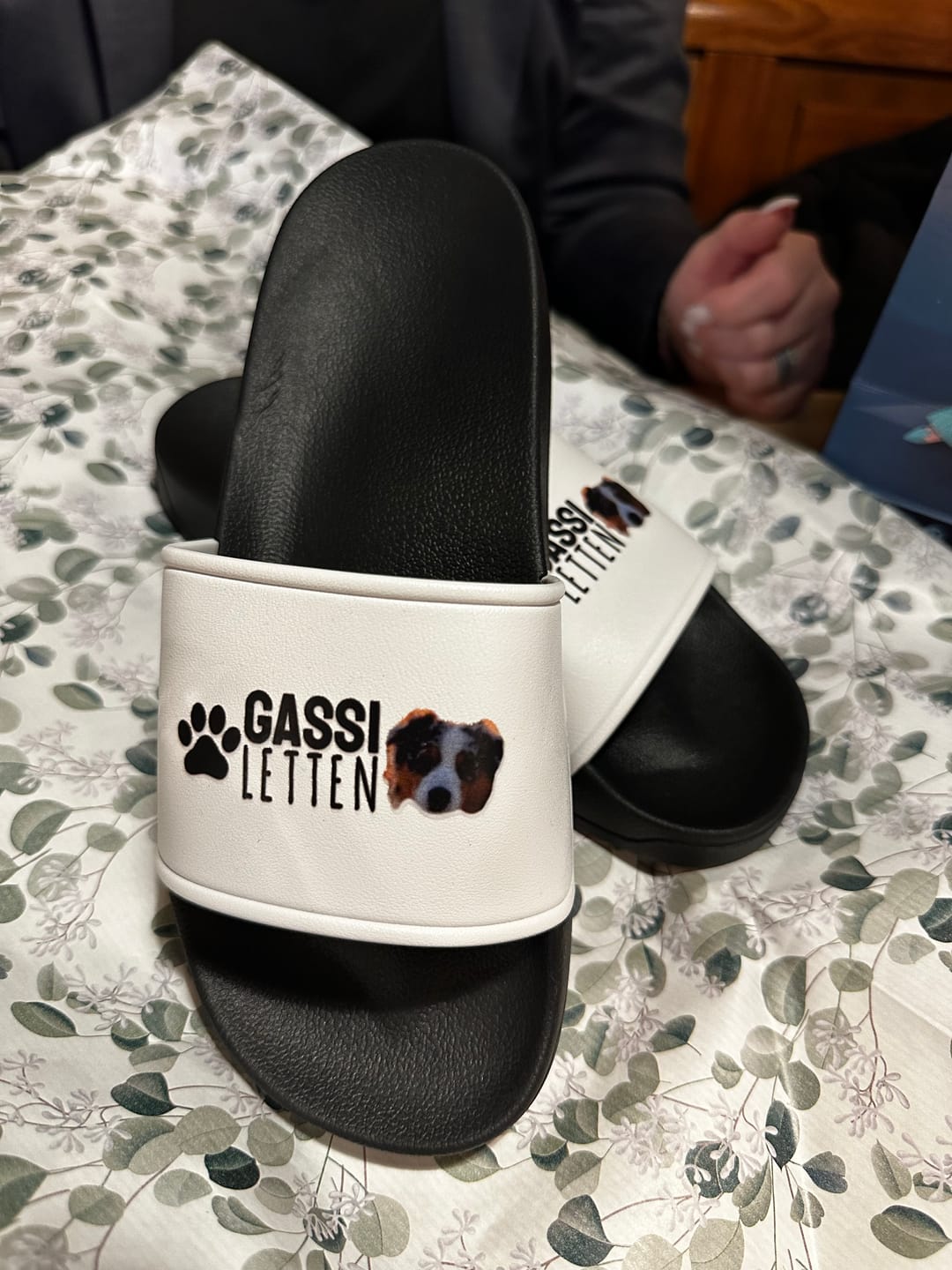 Customer photo review of Gassiletten - Individuelle Badelatschen