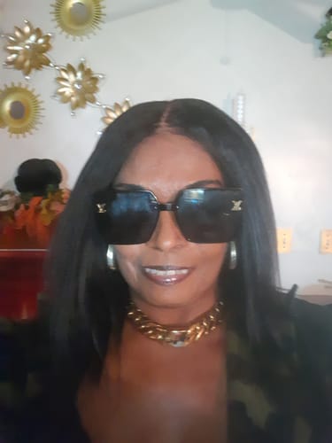 Customer photo review of LILLIAN CUBAN LINK NECKLACE SET