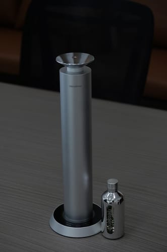 Customer photo review of Sleek Advanced