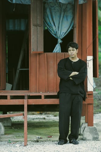 Customer photo review of Colin Cage Sandal - Solid Black